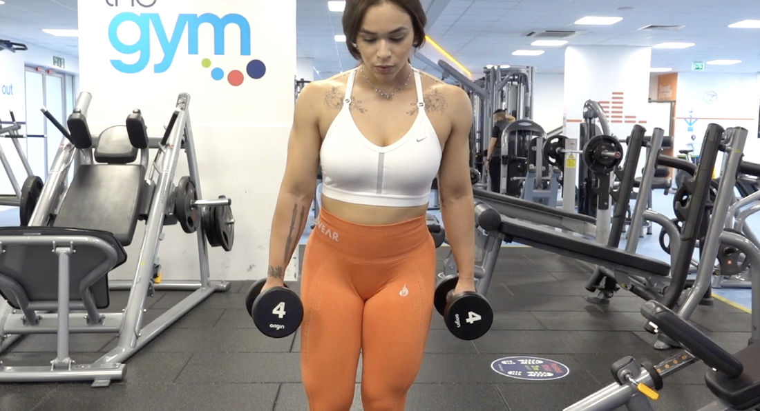 Stunning LATINA Milena