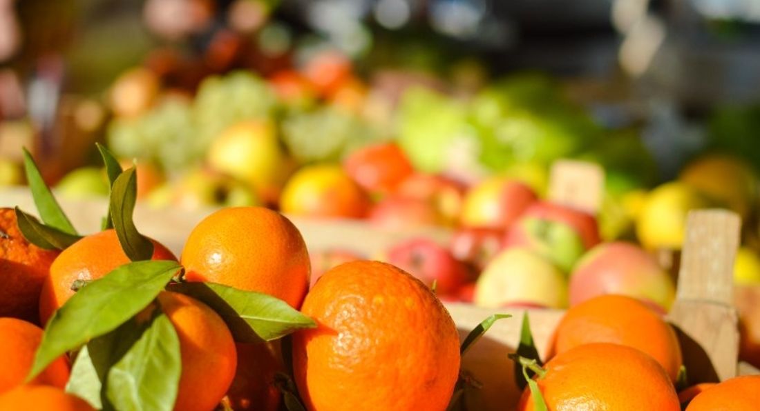 The Five Fruits That Promote Weight Loss