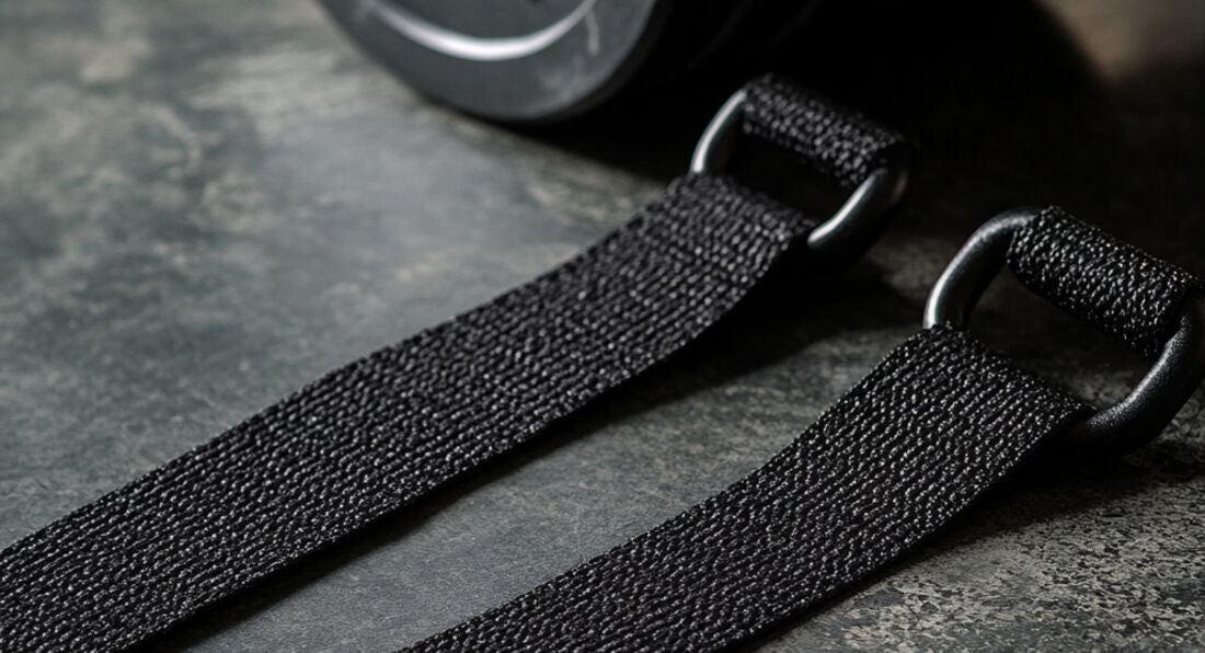 When Should You Use Lifting Straps to Build More Muscle?