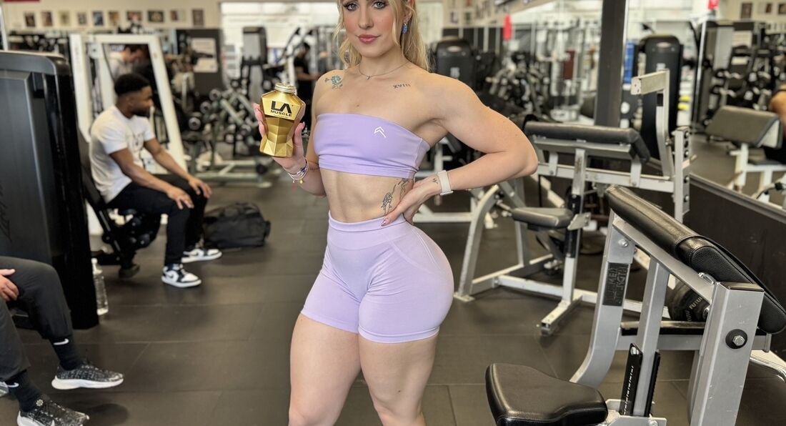 London Fitness Girl Rachele Da Dalto Trains Upper Body